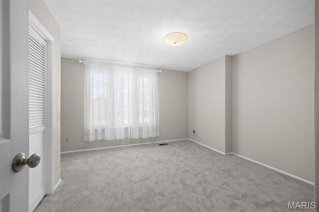 26 Ravenwood Circle, O'fallon, IL 62269