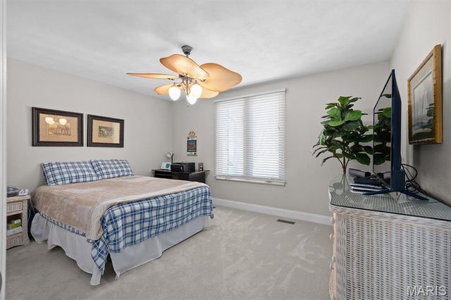 26 Ravenwood Circle, O'fallon, IL 62269