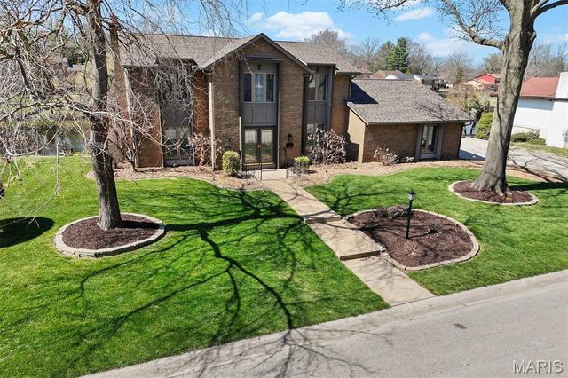 26 Ravenwood Circle, O'fallon, IL 62269