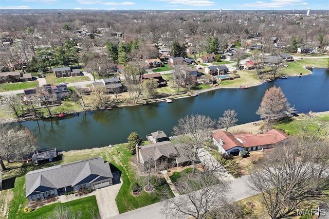 26 Ravenwood Circle, O'fallon, IL 62269