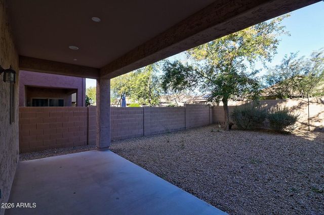 2530 W CORDIA Lane, Phoenix, AZ 85085