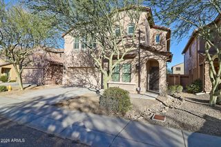 2530 W CORDIA Lane, Phoenix, AZ 85085