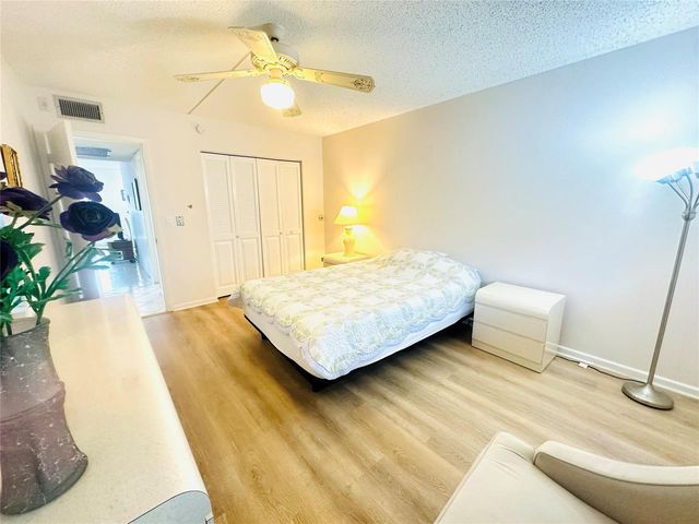 2045 Newport N 2045, Deerfield Beach, FL 33442