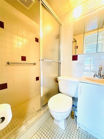 2045 Newport N 2045, Deerfield Beach, FL 33442