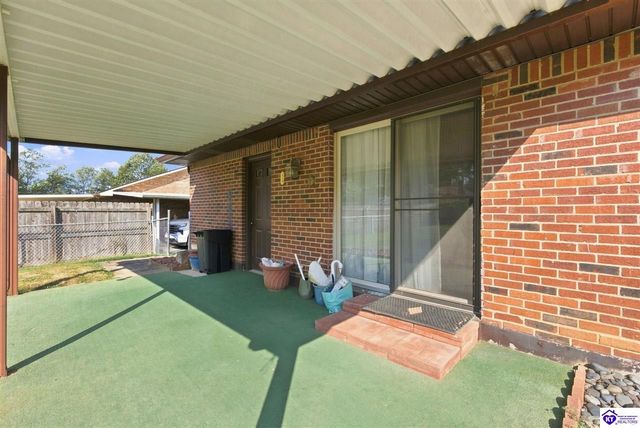 718 Carolyn Street, Radcliff, KY 40160