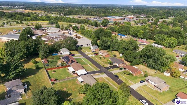 718 Carolyn Street, Radcliff, KY 40160