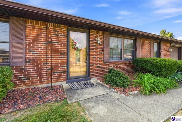 718 Carolyn Street, Radcliff, KY 40160
