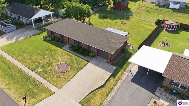 718 Carolyn Street, Radcliff, KY 40160