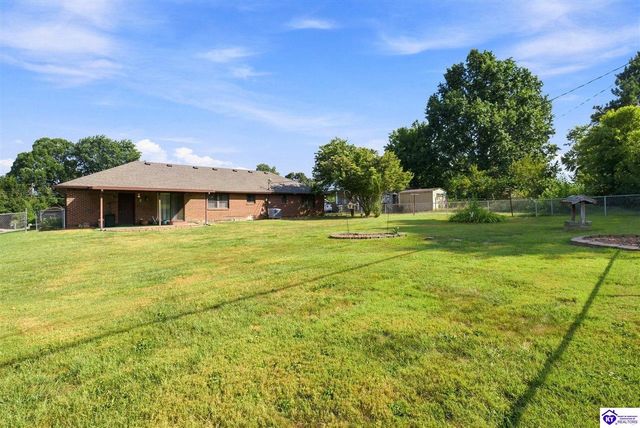 718 Carolyn Street, Radcliff, KY 40160