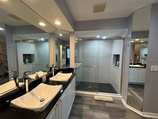 3701 54TH DRIVE W 201, Bradenton, FL 34210