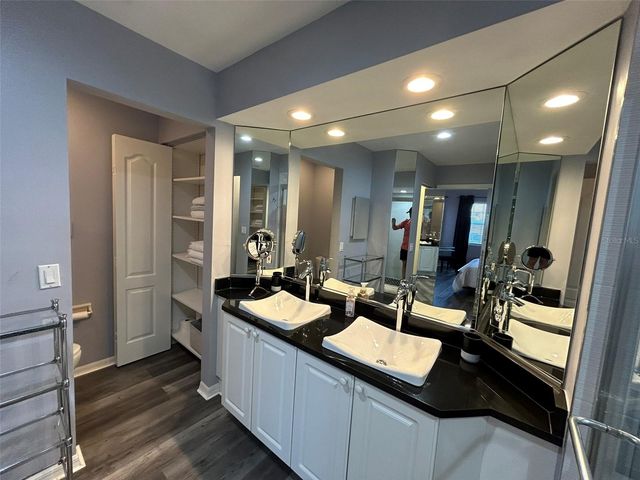 3701 54TH DRIVE W 201, Bradenton, FL 34210