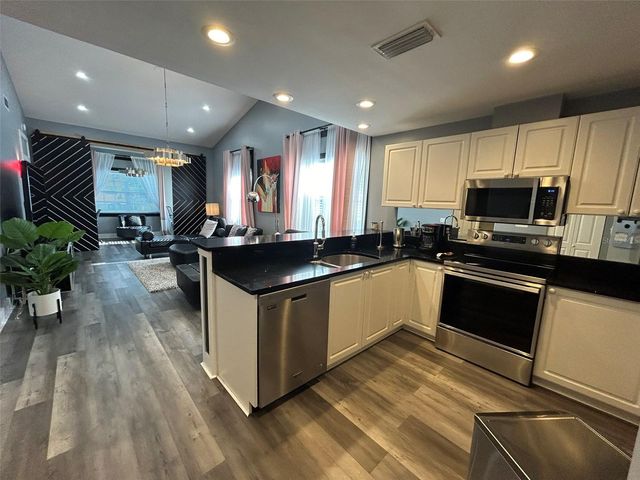 3701 54TH DRIVE W 201, Bradenton, FL 34210