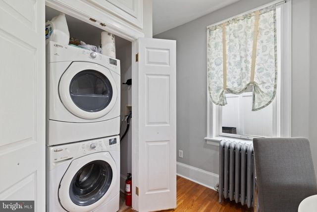 100 E 6TH AVE, Conshohocken, PA 19428