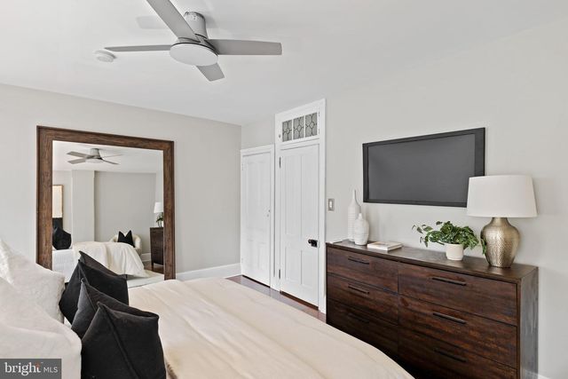 100 E 6TH AVE, Conshohocken, PA 19428