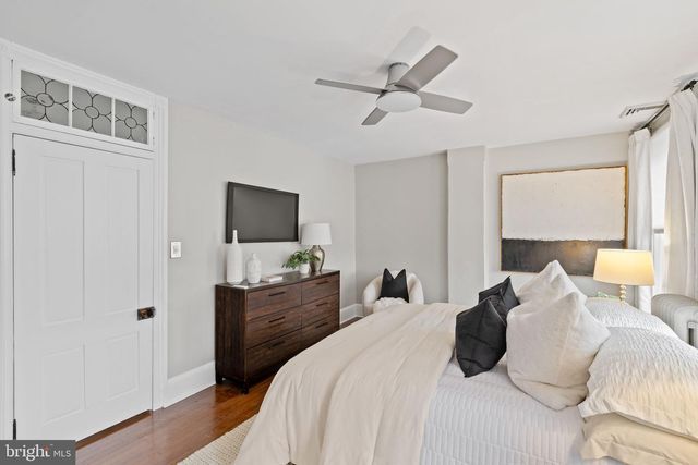 100 E 6TH AVE, Conshohocken, PA 19428