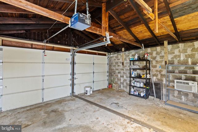 100 E 6TH AVE, Conshohocken, PA 19428