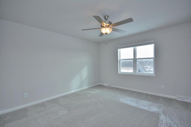 613 Standing Stone DRIVE, Waukesha, WI 53189