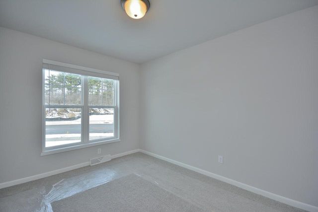 613 Standing Stone DRIVE, Waukesha, WI 53189