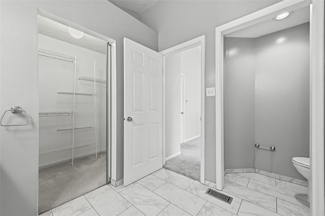 324 Haldeman Dr, Cranberry Twp, PA 16066
