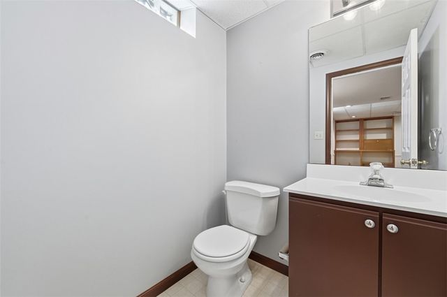 324 Haldeman Dr, Cranberry Twp, PA 16066