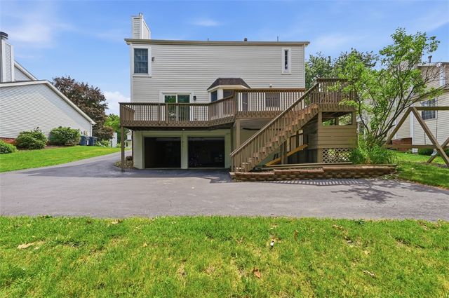 324 Haldeman Dr, Cranberry Twp, PA 16066
