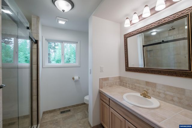 3385 Balsam Dr S, Salem, OR 97302