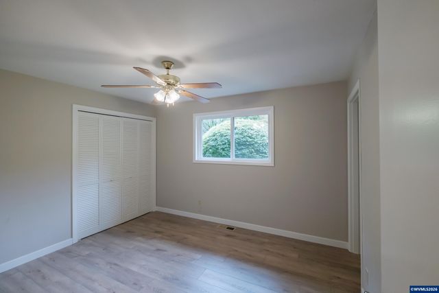 3385 Balsam Dr S, Salem, OR 97302