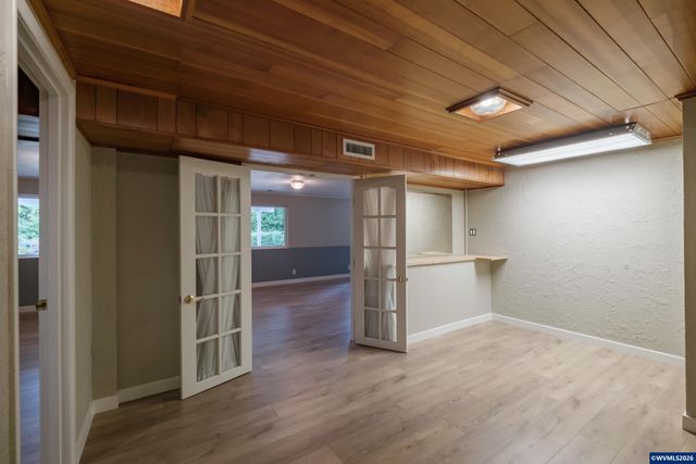 3385 Balsam Dr S, Salem, OR 97302