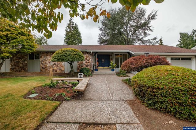 3385 Balsam Dr S, Salem, OR 97302