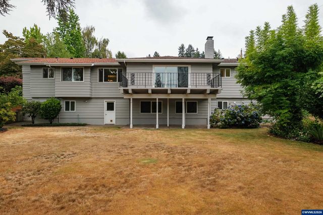 3385 Balsam Dr S, Salem, OR 97302