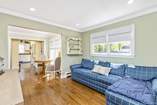 268 7th Avenue, Saint James, NY 11780