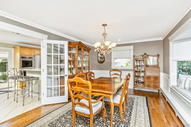 268 7th Avenue, Saint James, NY 11780