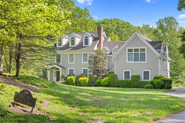 7 Samuel Dann Way, Pound Ridge, NY 10576