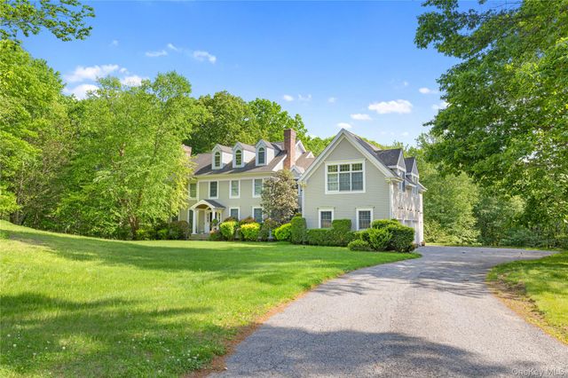 7 Samuel Dann Way, Pound Ridge, NY 10576