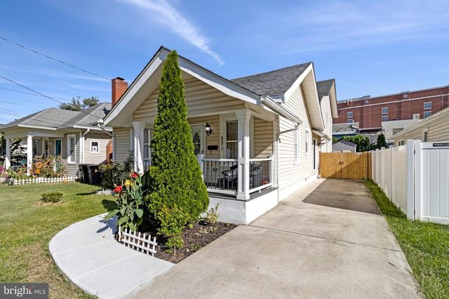 4313 40TH PL, Brentwood, MD 20722