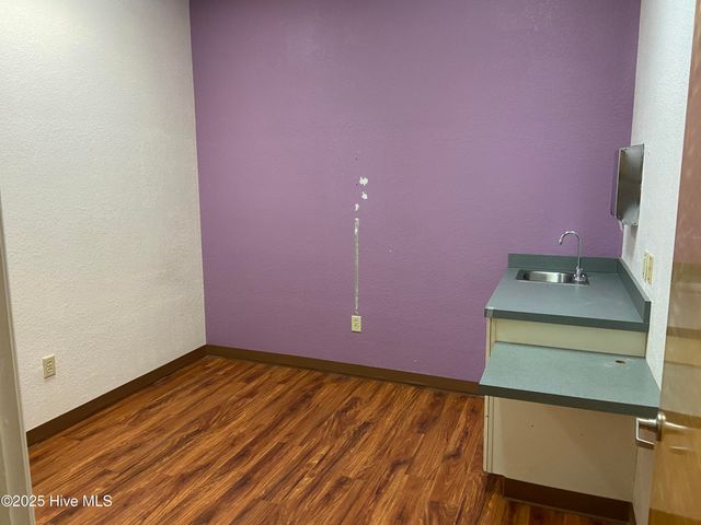 1503 N Road Street 2nd Floor, Elizabeth City, NC 27909