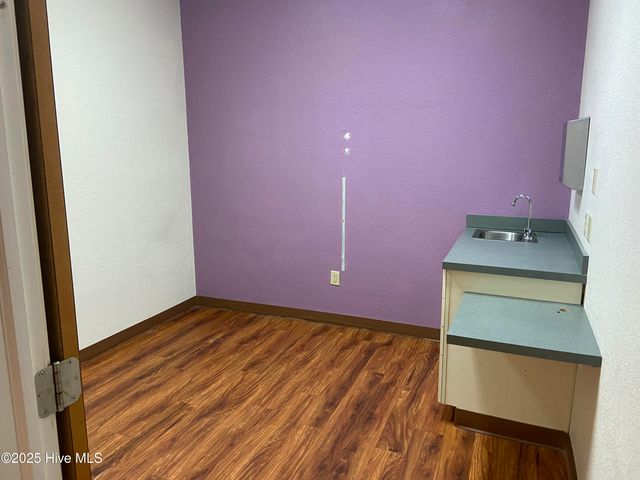 1503 N Road Street 2nd Floor, Elizabeth City, NC 27909