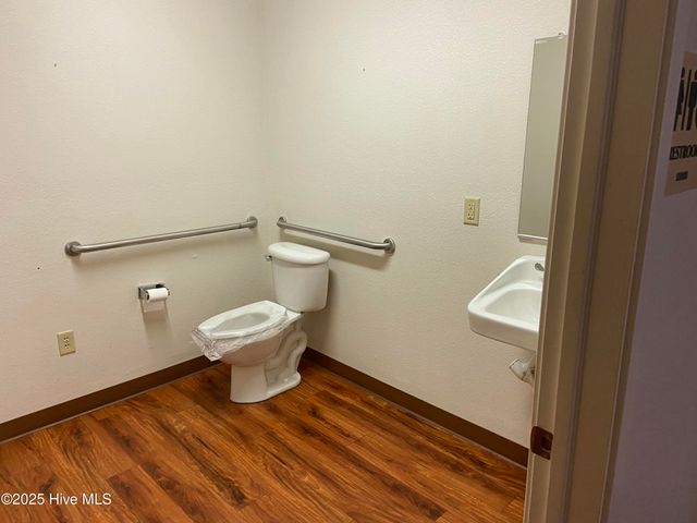 1503 N Road Street 2nd Floor, Elizabeth City, NC 27909