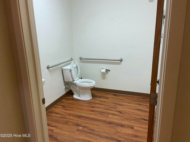 1503 N Road Street 2nd Floor, Elizabeth City, NC 27909