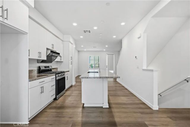 684 Panorama Ln, La Puente, CA 91744