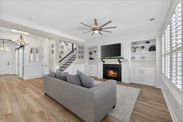 3656 Spindrift Drive, Mount Pleasant, SC 29466