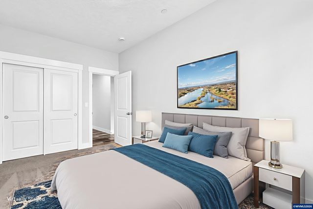 781 Riley Dr, Silverton, OR 97381