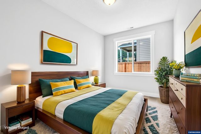 781 Riley Dr, Silverton, OR 97381