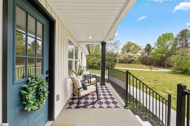 924 Mcabee Road, Spartanburg, SC 29306