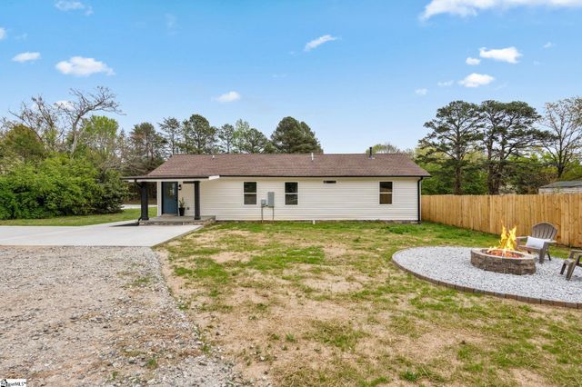 924 Mcabee Road, Spartanburg, SC 29306