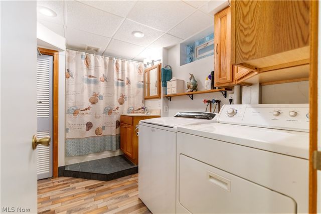 11385 William Penn Avenue NE, Hartville, OH 44632