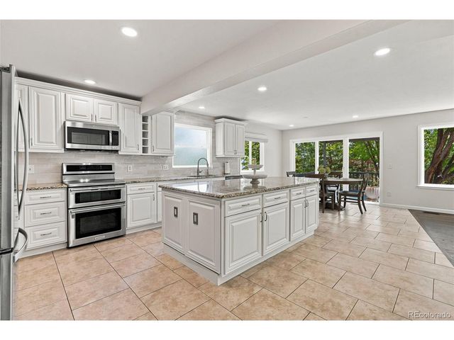 9288 S Canyon Wren Ct, Highlands Ranch, CO 80126