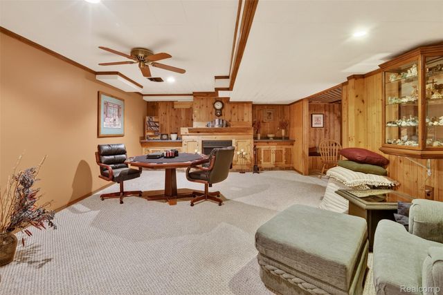 1449 Coutant Street, Flushing, MI 48433