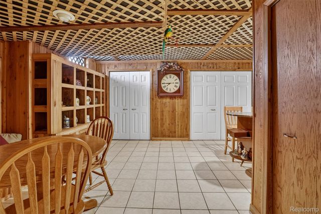 1449 Coutant Street, Flushing, MI 48433