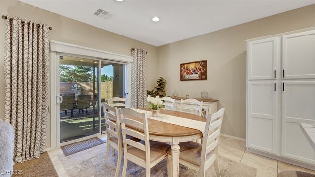 5465 Finestra Street, Pahrump, NV 89061